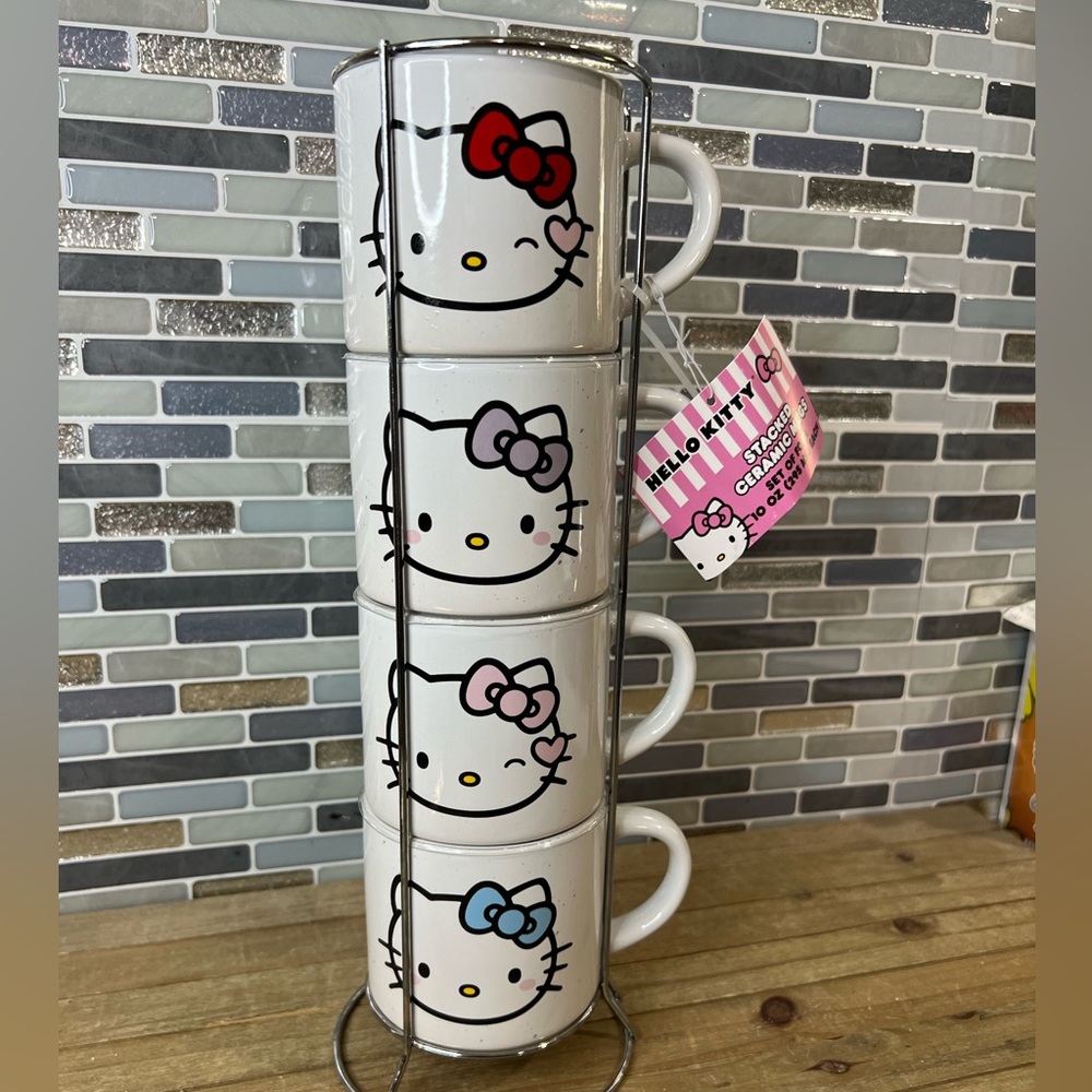 Hello Kitty Mug Set❤️